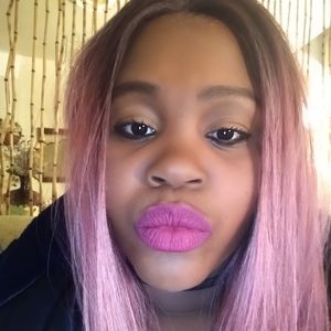 Meet your Posher, Sylvia